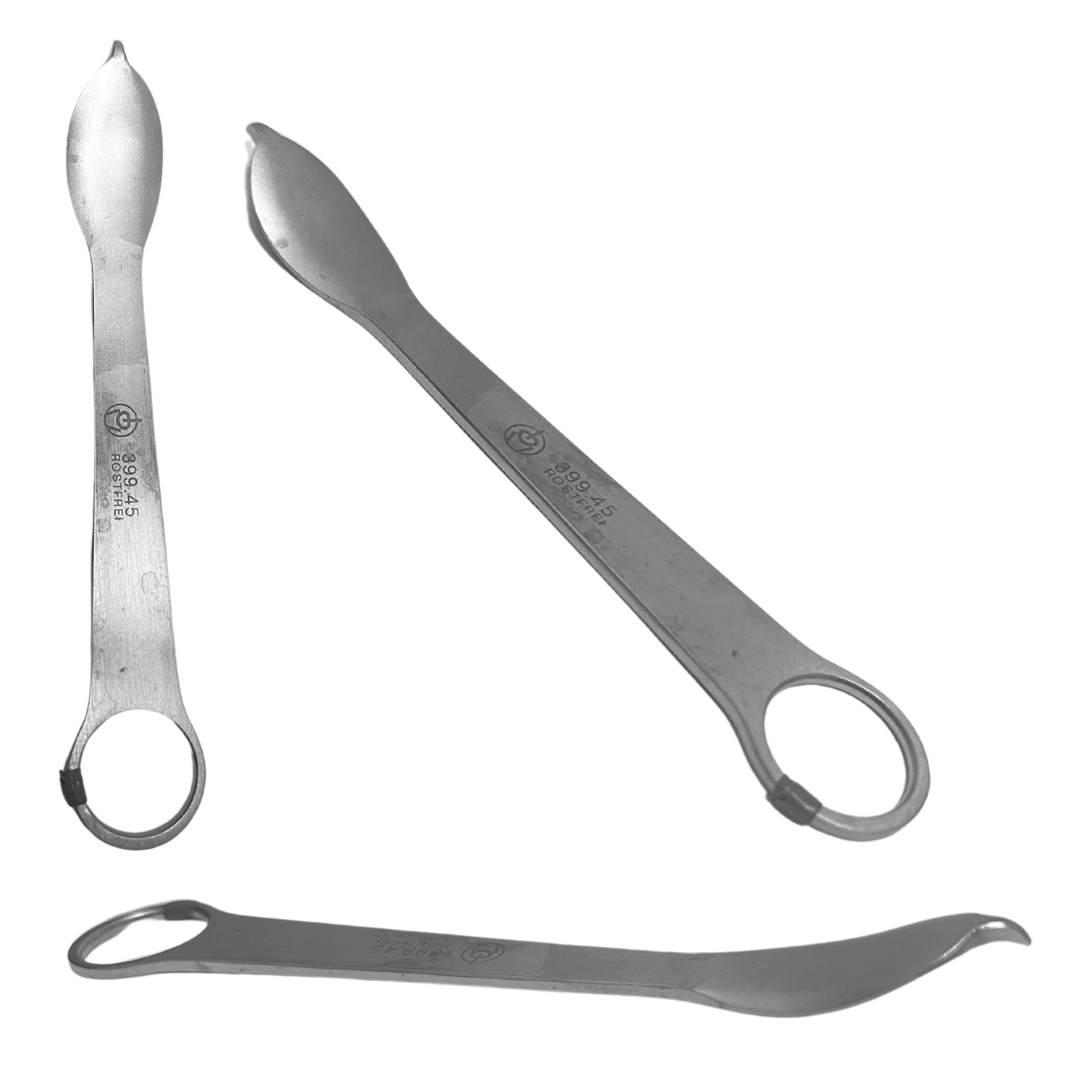 Hohman Retractor